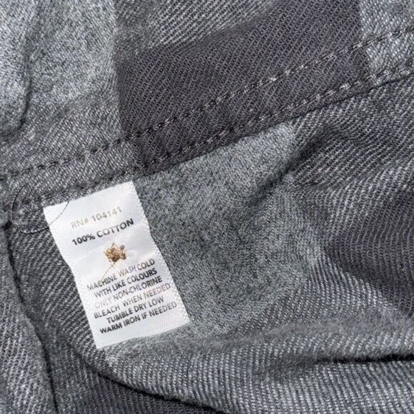 Field & Stream Mens Grey & Black Plaid Button-Up Shirt 2XL - Picture 4 of 7